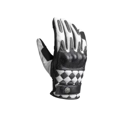 Luvas Tracker Race - John Doe