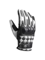 Luvas Tracker Race - John Doe