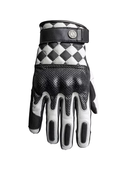 Luvas Tracker Race - John Doe