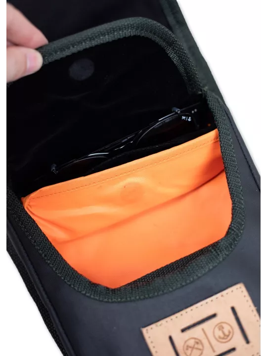 Sac Tank - Iron And Resin