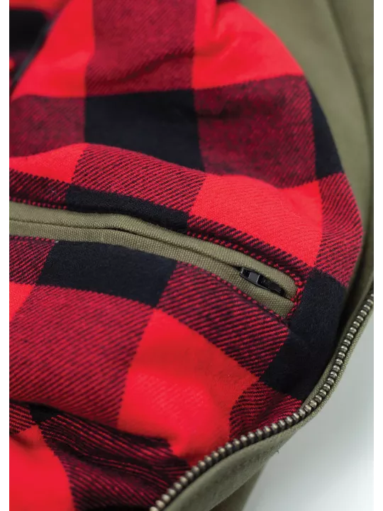 Veste Service - Iron And Resin