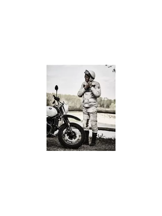 Jean Sergeant Colonial - Fuel