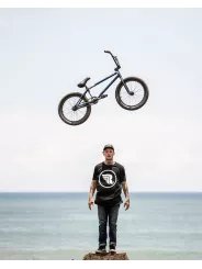 Circle T-Shirt - Riding Culture
